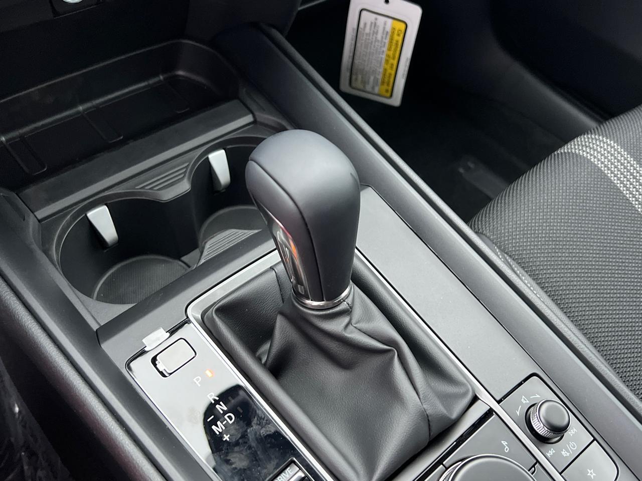 2025 MAZDA CX-50 2.5 S Select Package Hagerstown MD