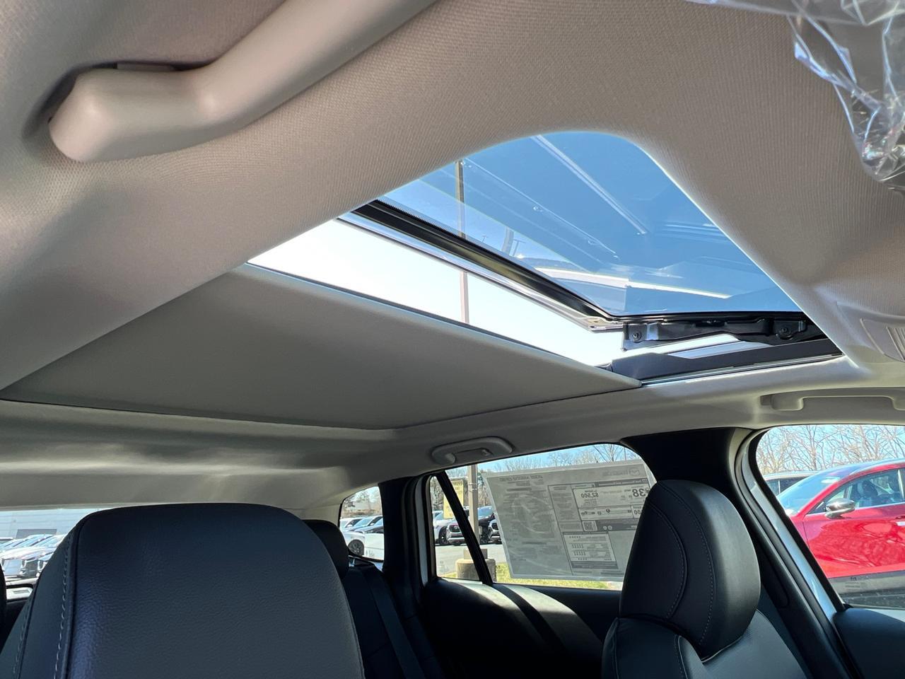 2025 MAZDA CX-50 Hybrid Premium Hagerstown MD