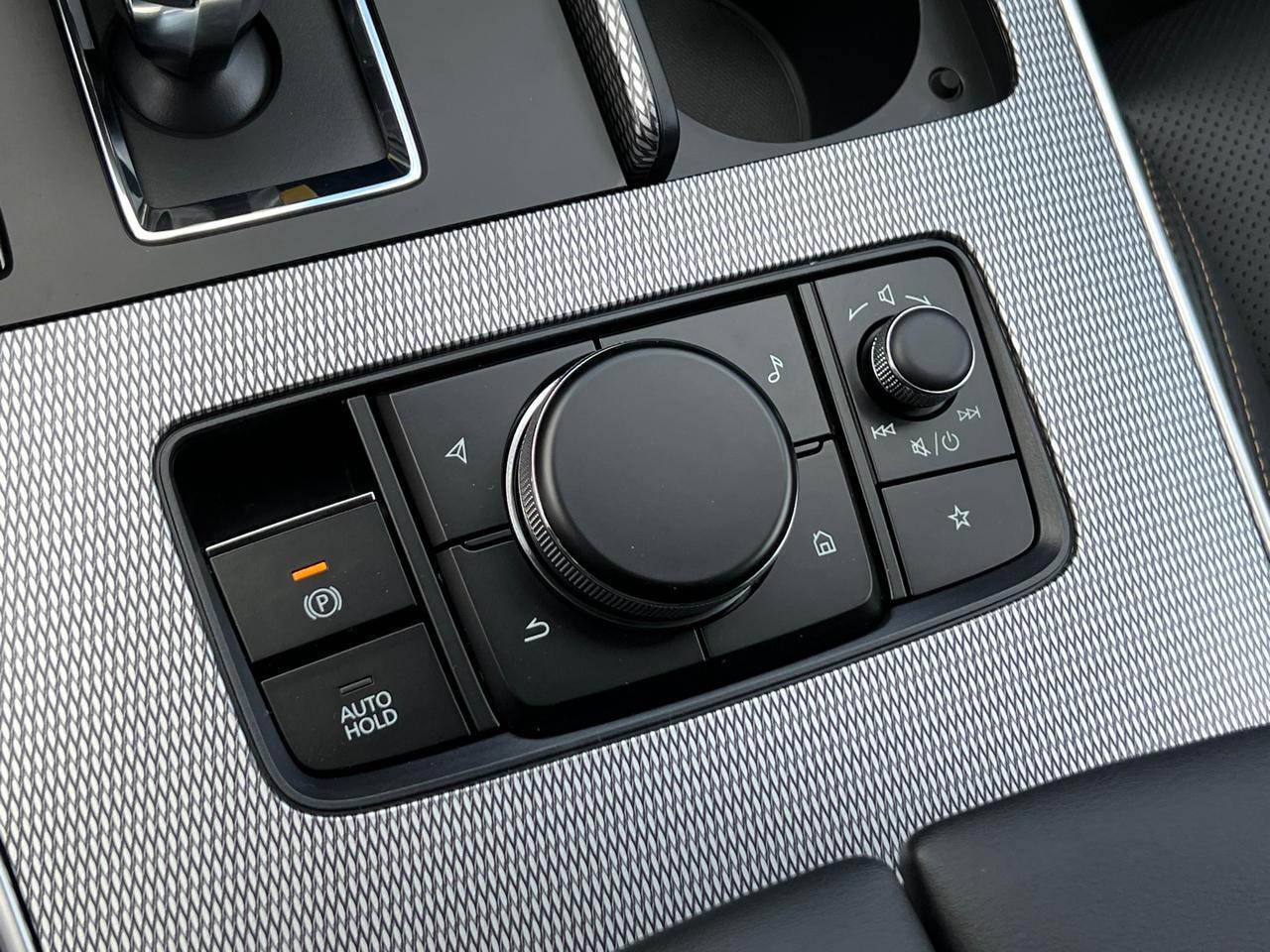 2025 MAZDA CX-70 PHEV Premium Plus Hagerstown MD