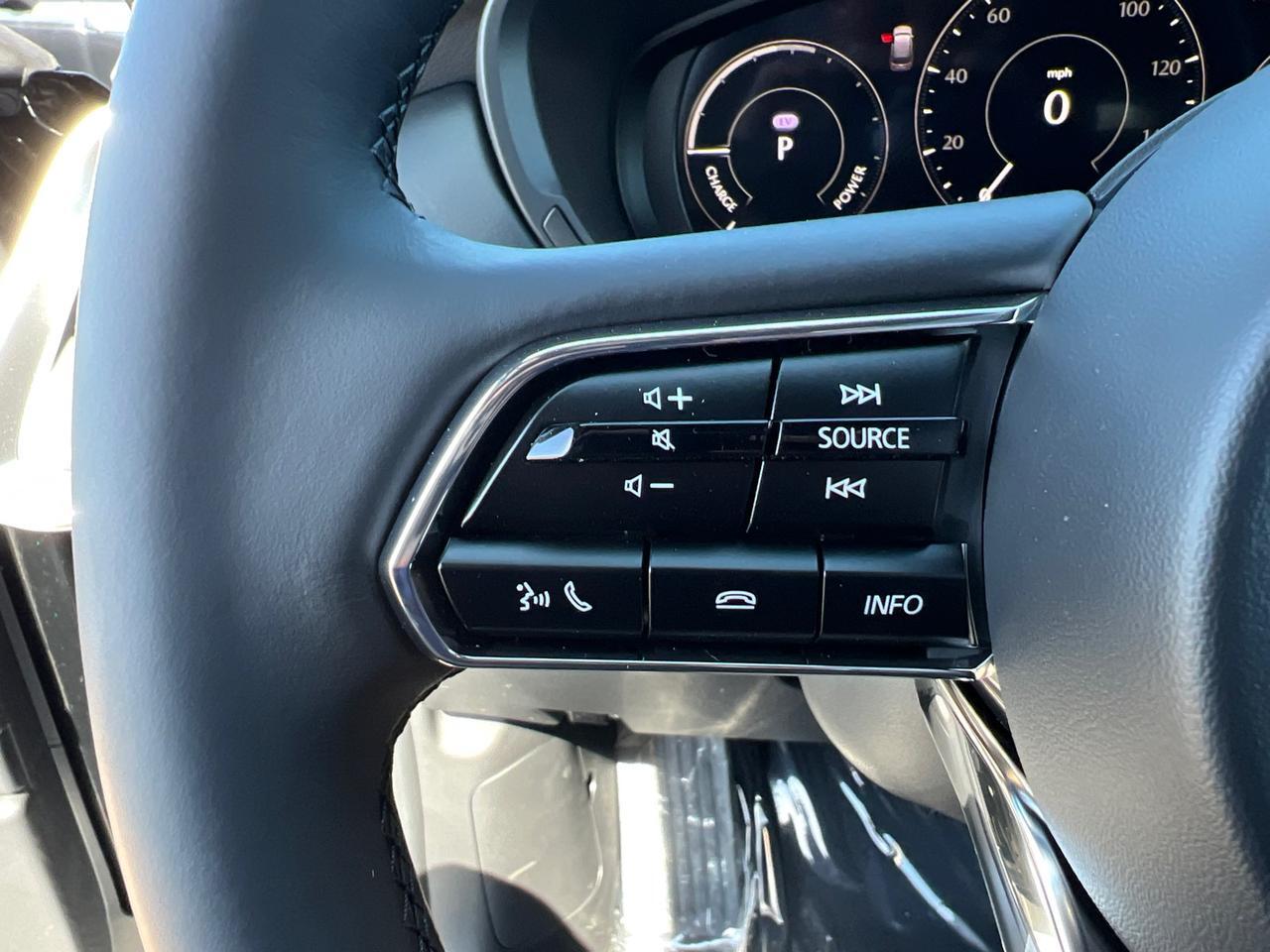 2025 MAZDA CX-70 PHEV Premium Plus Hagerstown MD