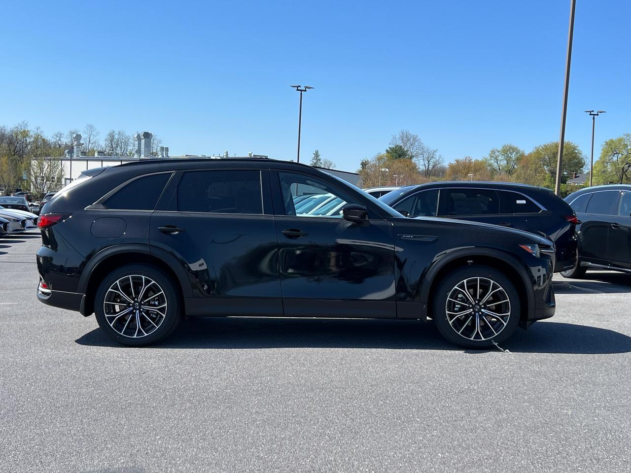 2025 MAZDA CX-70 PHEV Premium Plus Hagerstown MD