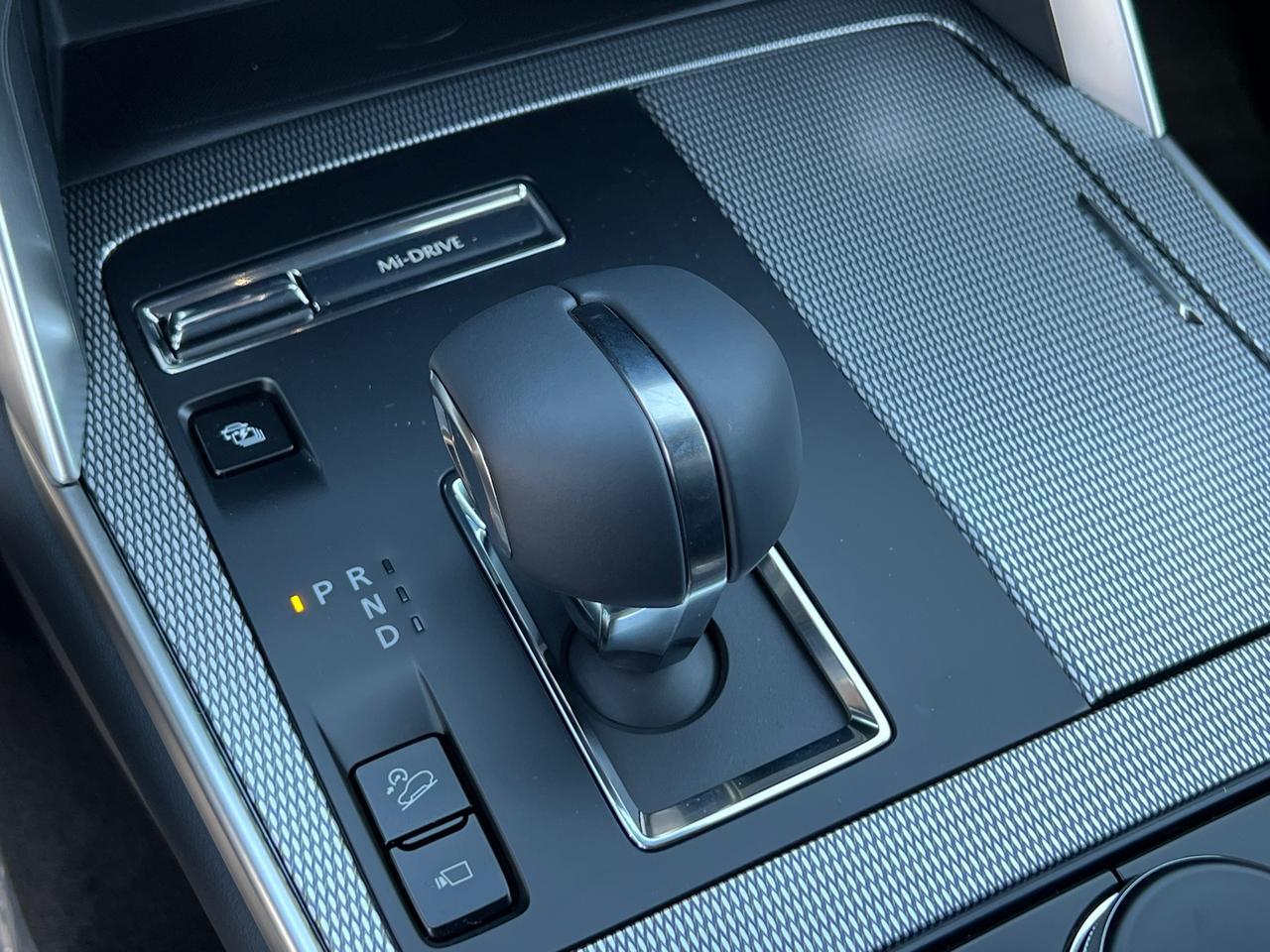 2025 MAZDA CX-70 PHEV Premium Plus Hagerstown MD