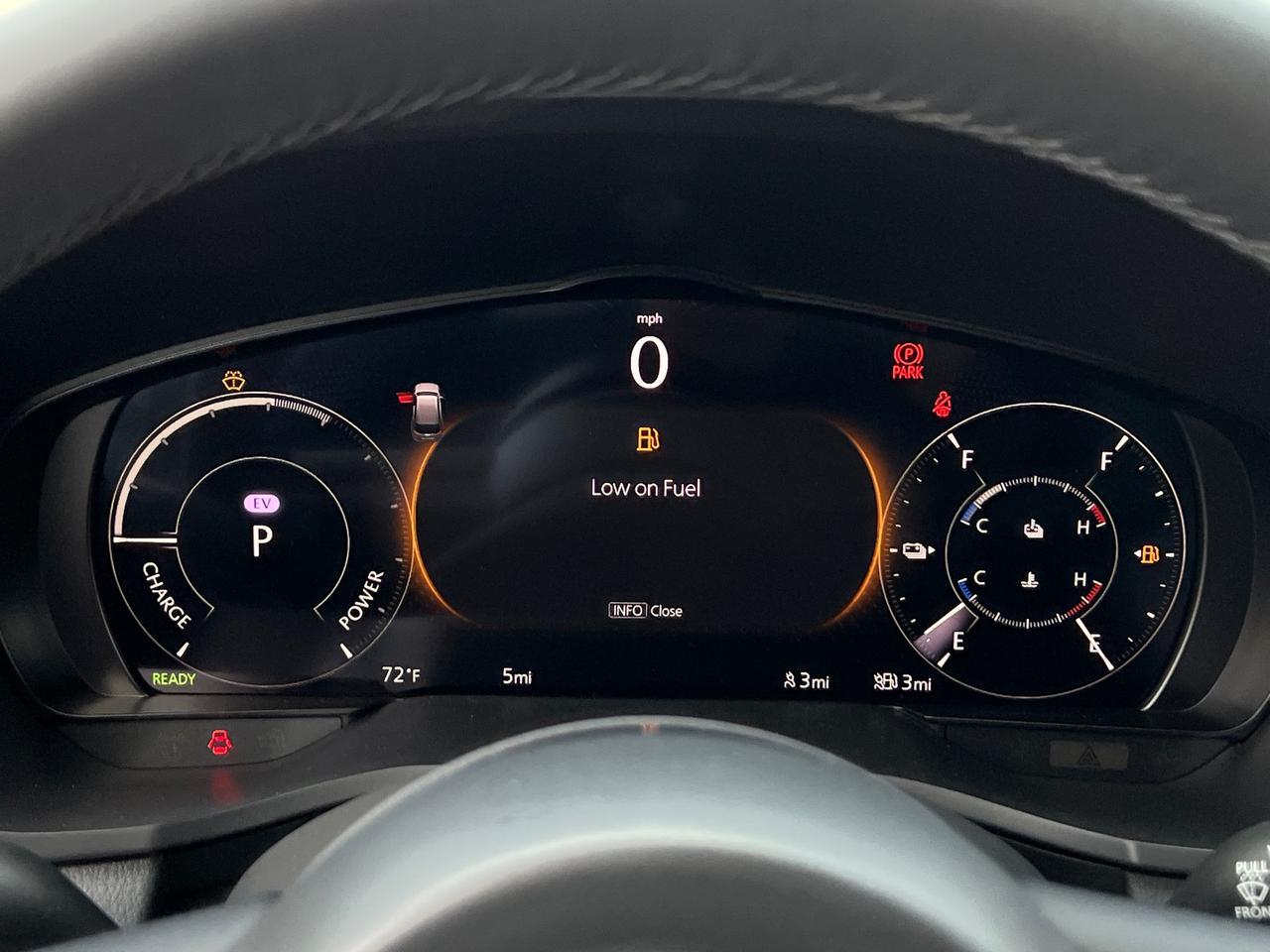 2025 MAZDA CX-70 PHEV Premium Hagerstown MD