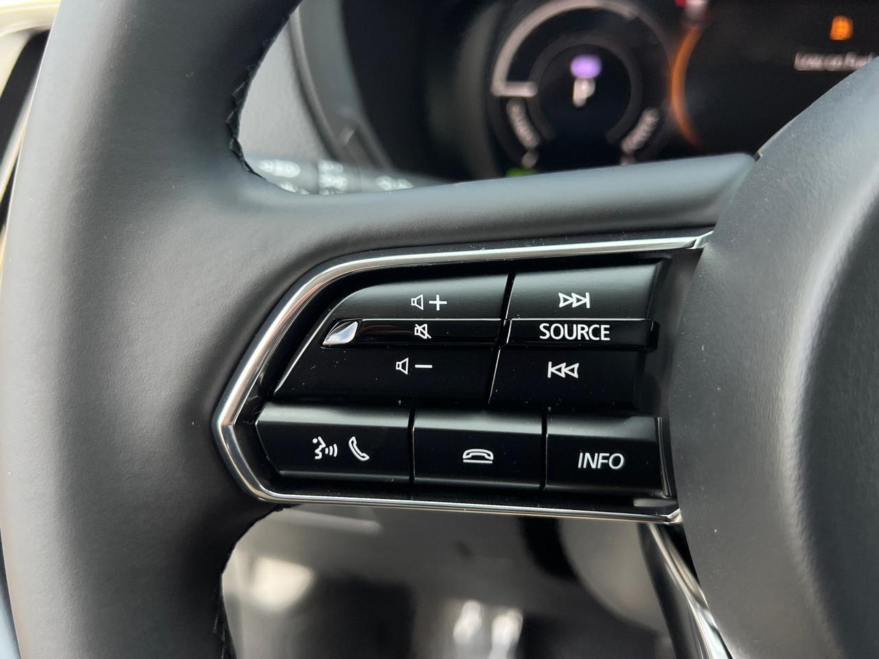 2025 MAZDA CX-70 PHEV Premium Hagerstown MD