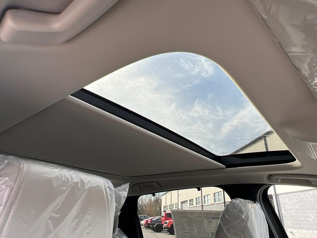 2025 MAZDA CX-70 PHEV Premium Hagerstown MD