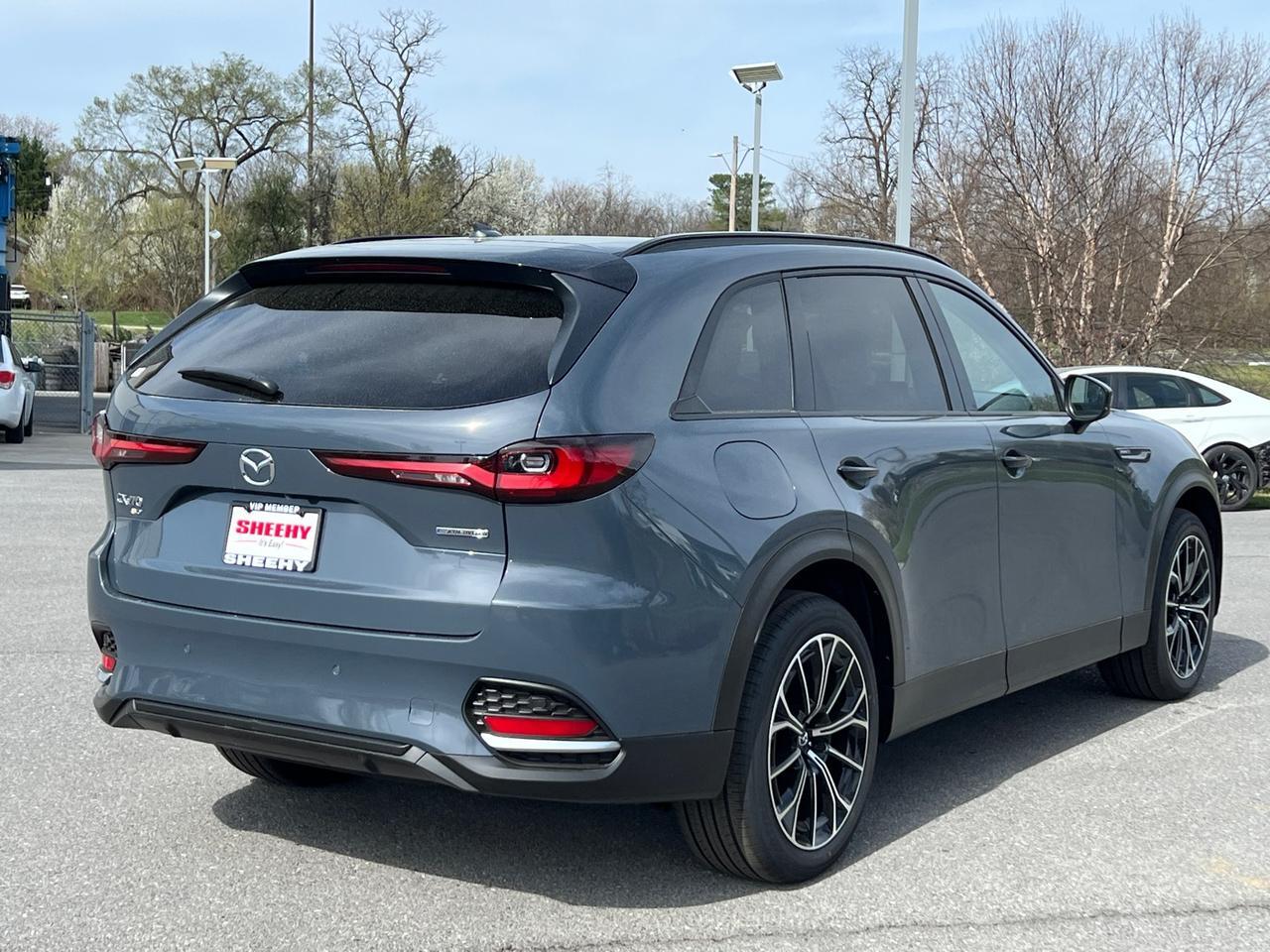 2025 MAZDA CX-70 PHEV Premium Hagerstown MD
