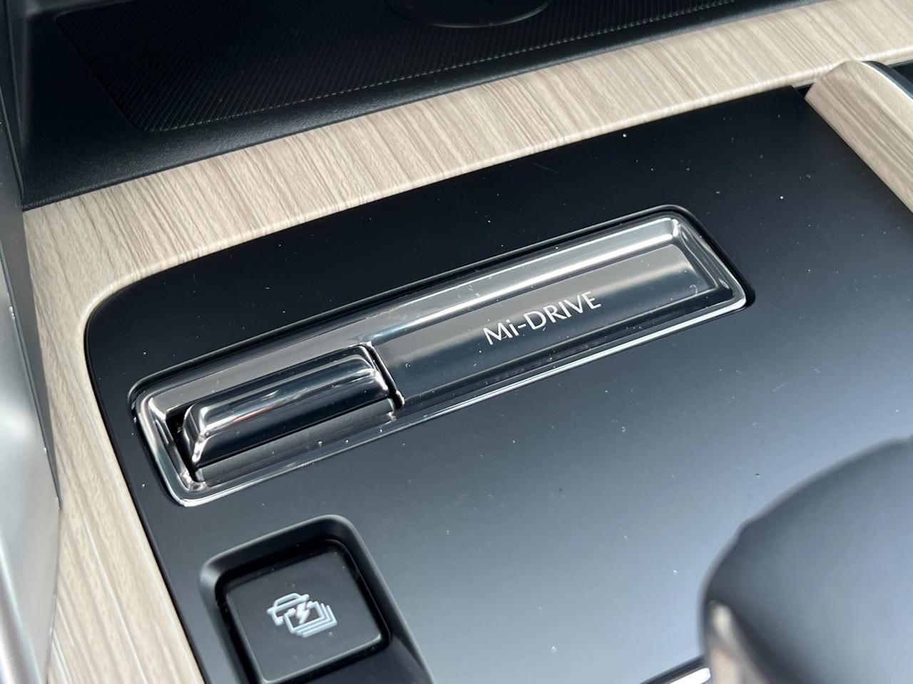 2025 MAZDA CX-70 PHEV Premium Hagerstown MD