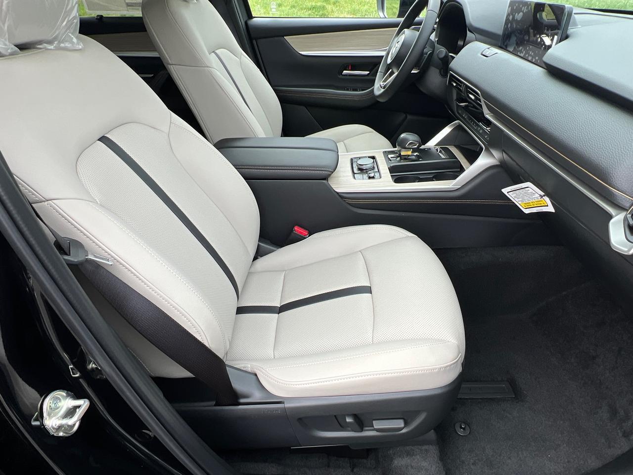 2025 MAZDA CX-70 PHEV Premium Hagerstown MD