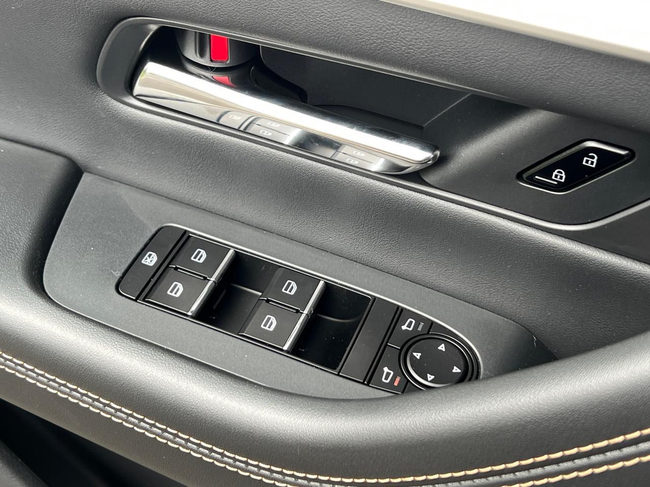 2025 MAZDA CX-70 PHEV Premium Hagerstown MD