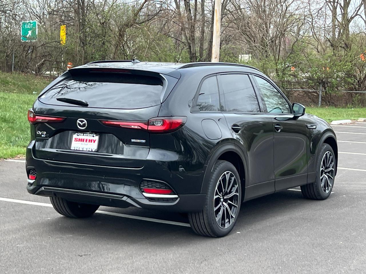 2025 MAZDA CX-70 PHEV Premium Hagerstown MD