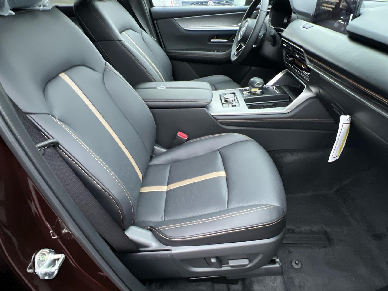 2025 MAZDA CX-90 PHEV Premium Plus Hagerstown MD