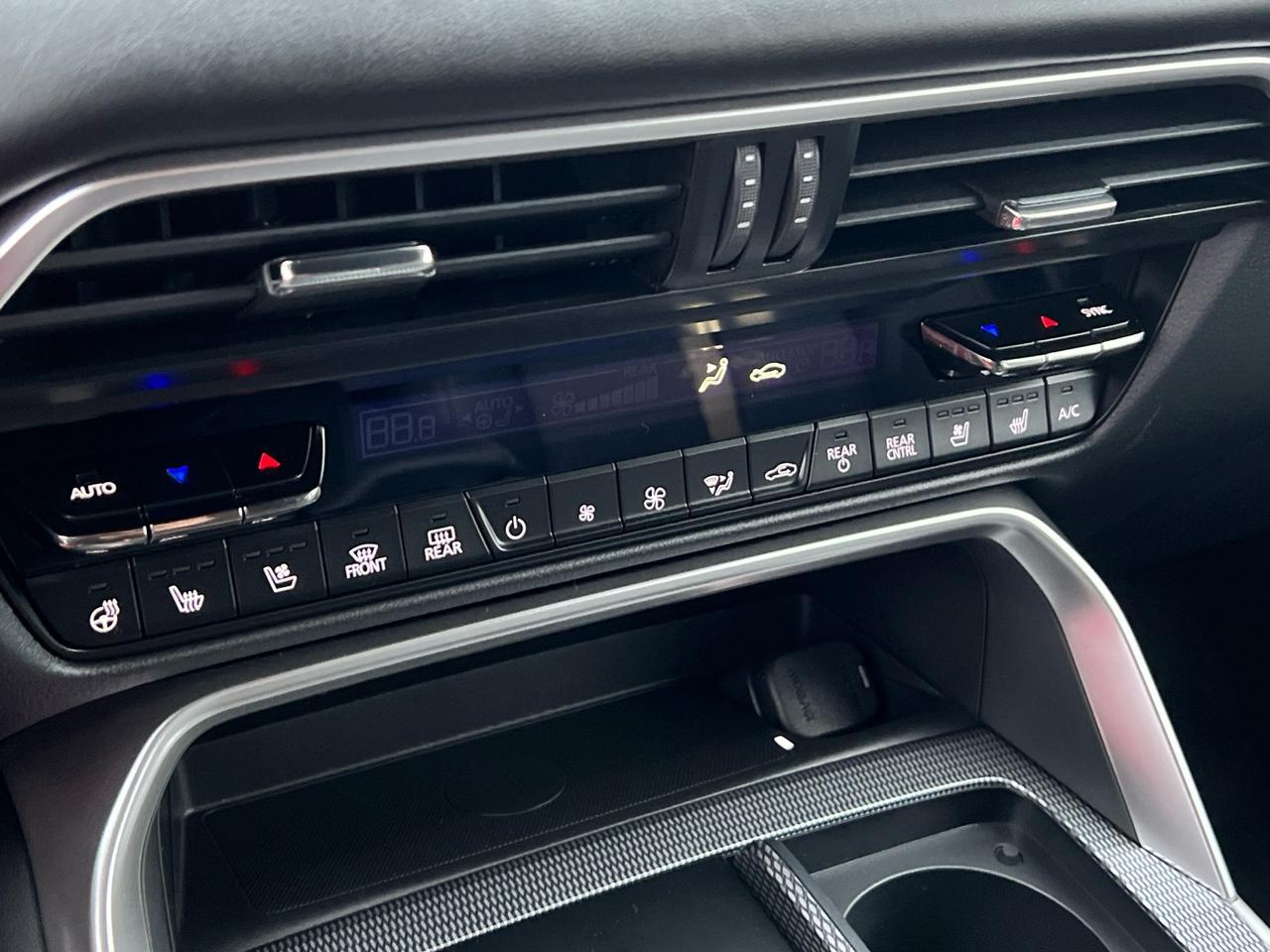 2025 MAZDA CX-90 PHEV Premium Plus Hagerstown MD