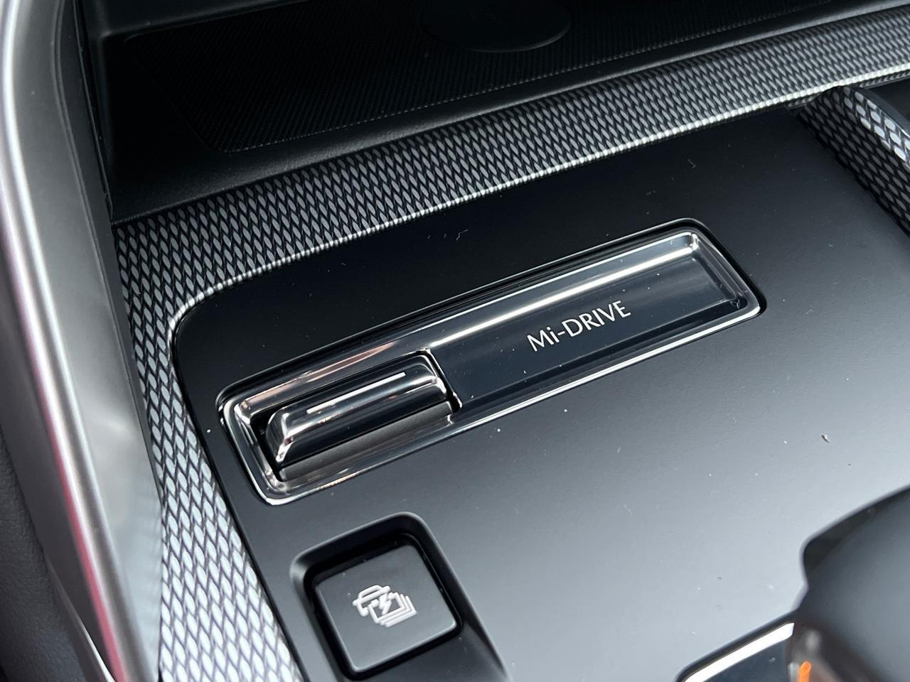 2025 MAZDA CX-90 PHEV Premium Plus Hagerstown MD