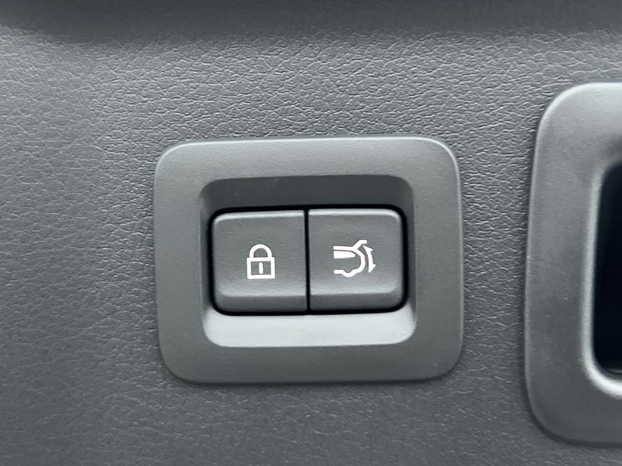 2025 MAZDA CX-90 PHEV Premium Plus Hagerstown MD