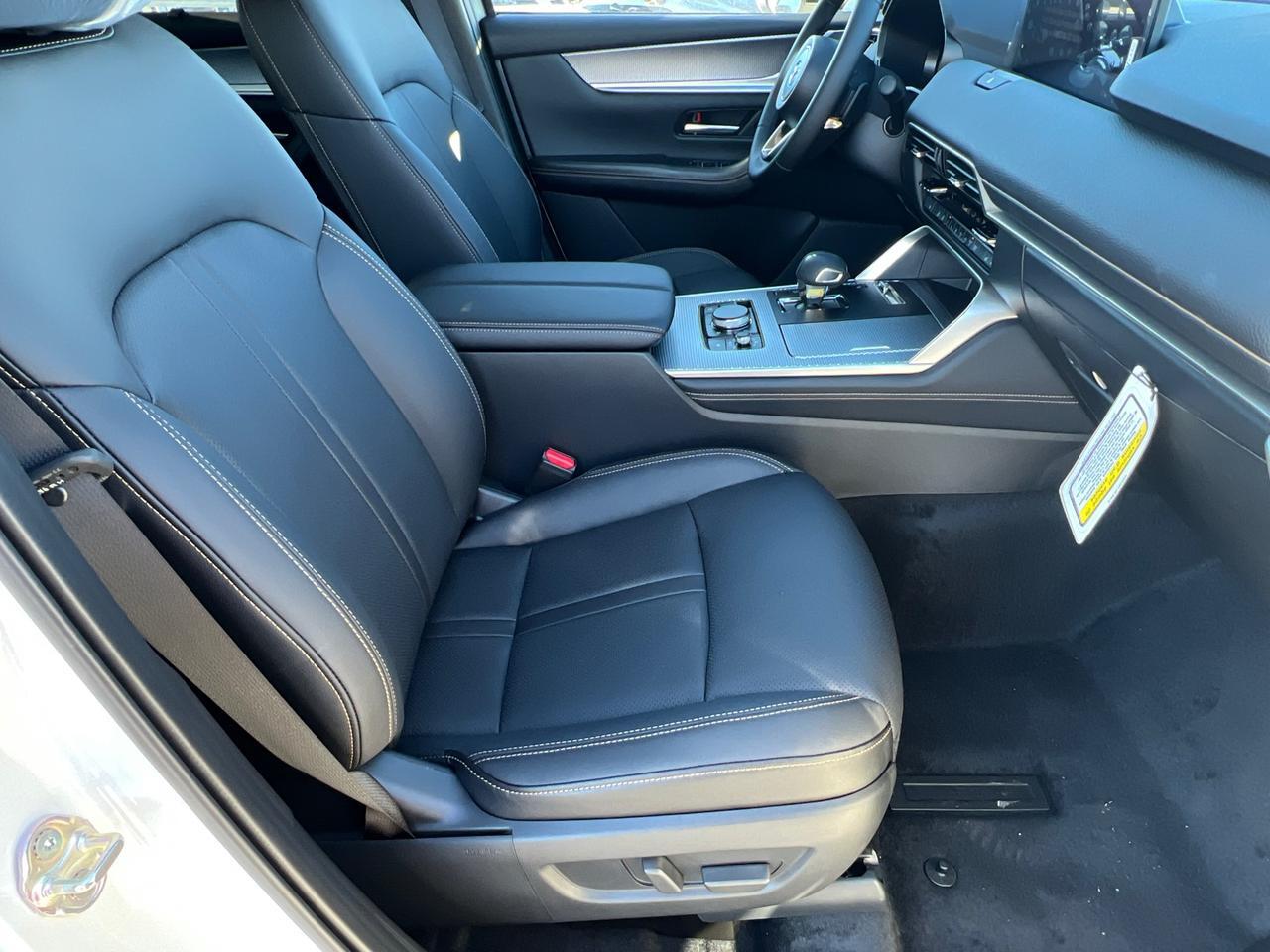 2025 MAZDA CX-90 PHEV Premium Hagerstown MD