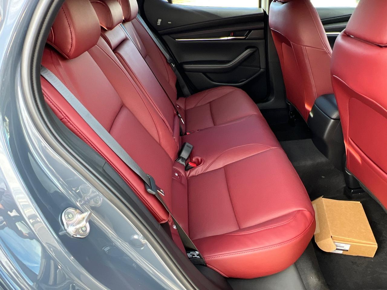 2025 MAZDA Mazda3 2.5 S Carbon Edition Hagerstown MD