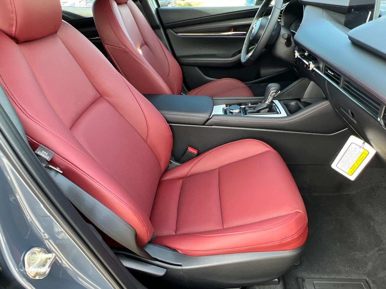 2025 MAZDA Mazda3 2.5 S Carbon Edition Hagerstown MD