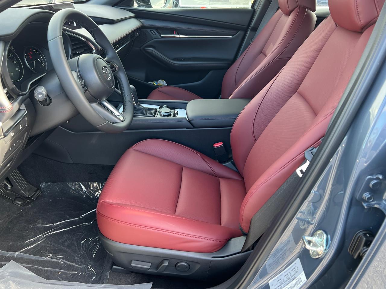 2025 MAZDA Mazda3 2.5 S Carbon Edition Hagerstown MD