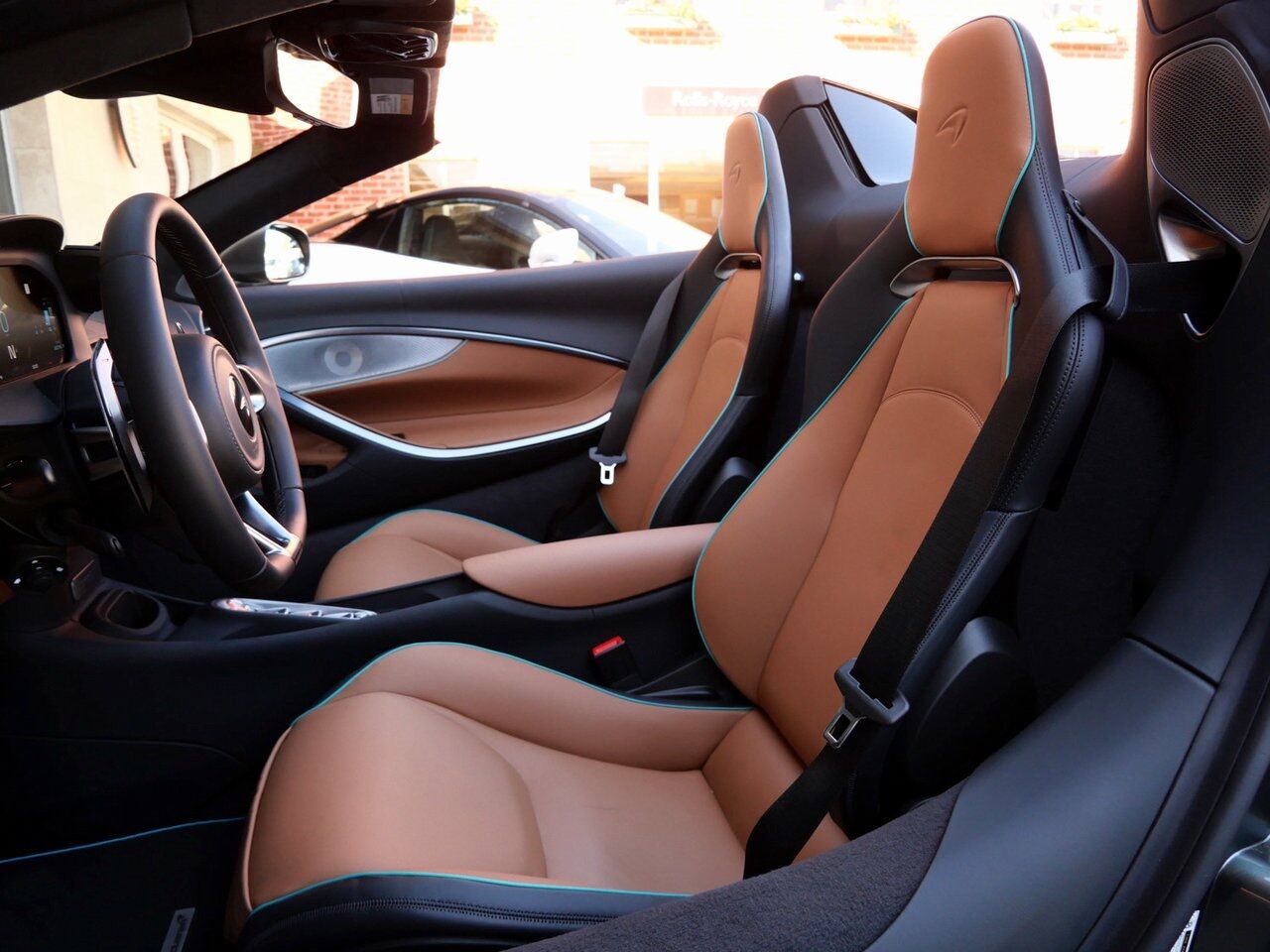 2025 McLaren Artura TechLux Lawrence KS