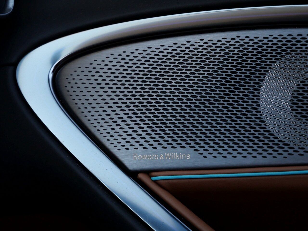 2025 McLaren Artura TechLux Lawrence KS