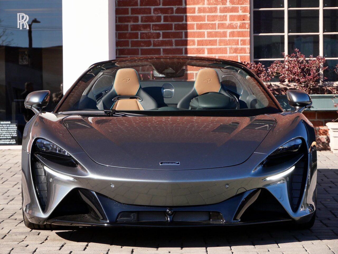 2025 McLaren Artura TechLux