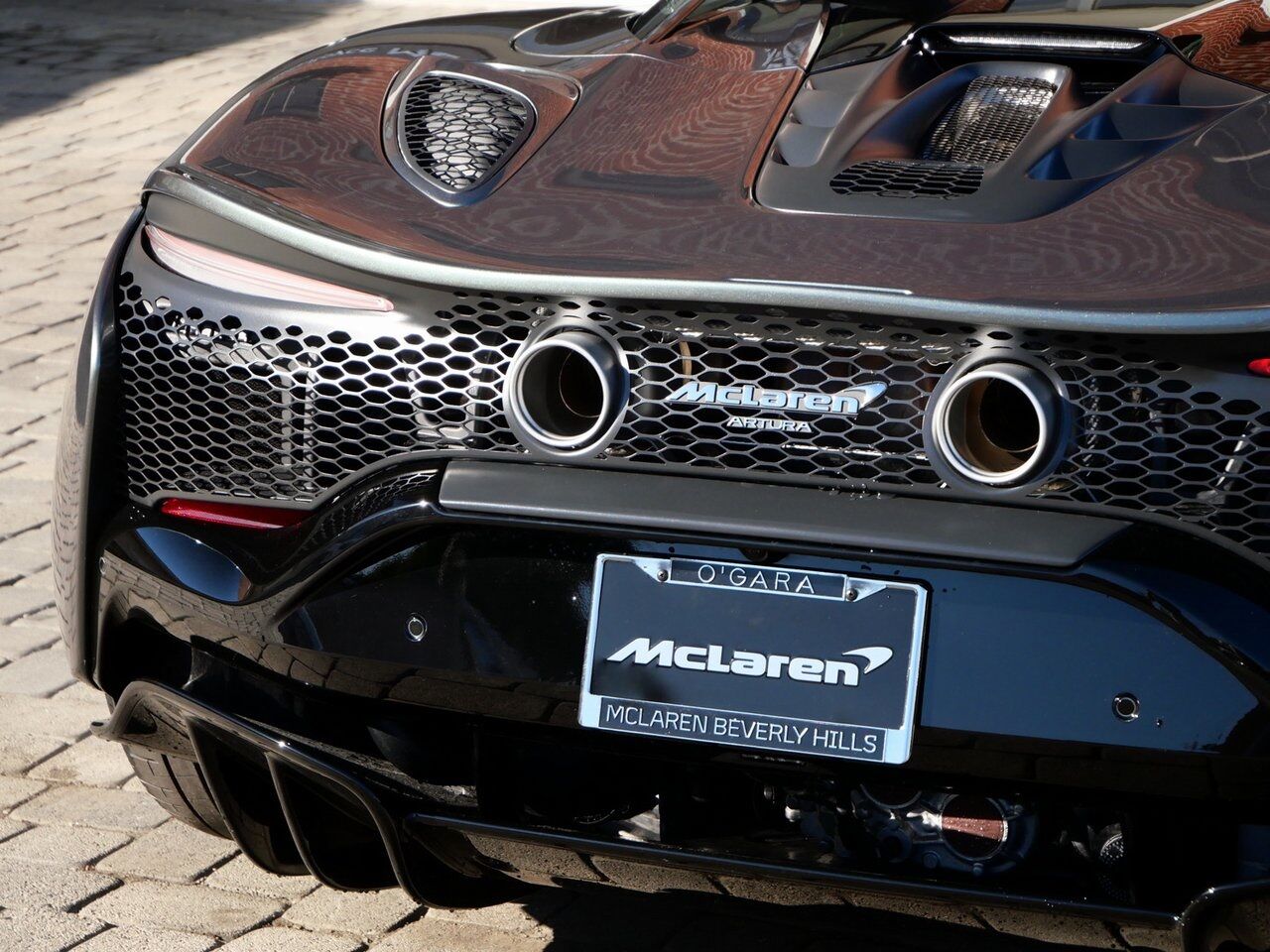 2025 McLaren Artura TechLux Lawrence KS