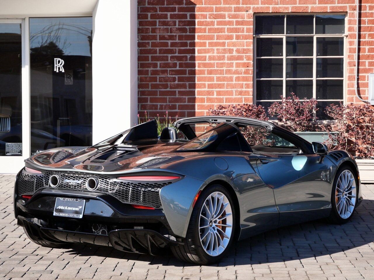 2025 McLaren Artura TechLux Lawrence KS