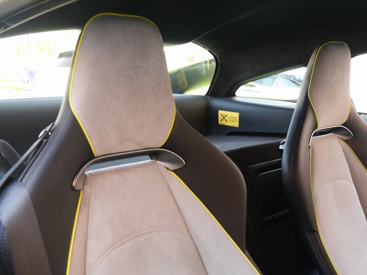 2025 McLaren Artura Vision Lawrence KS