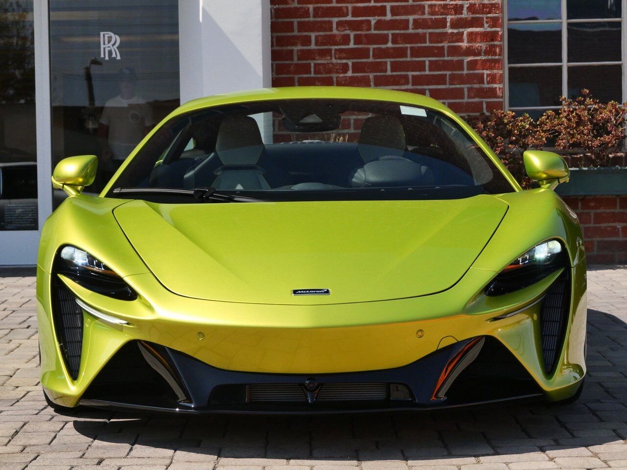 2025 McLaren Artura Vision Lawrence KS