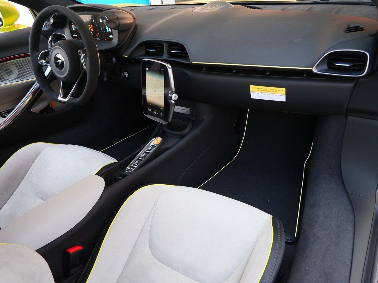 2025 McLaren Artura Vision Lawrence KS