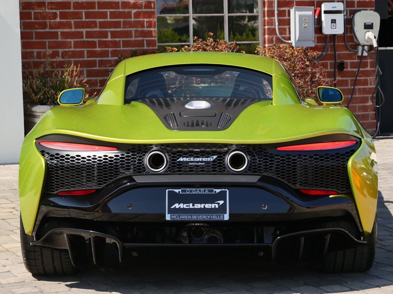 2025 McLaren Artura Vision Lawrence KS