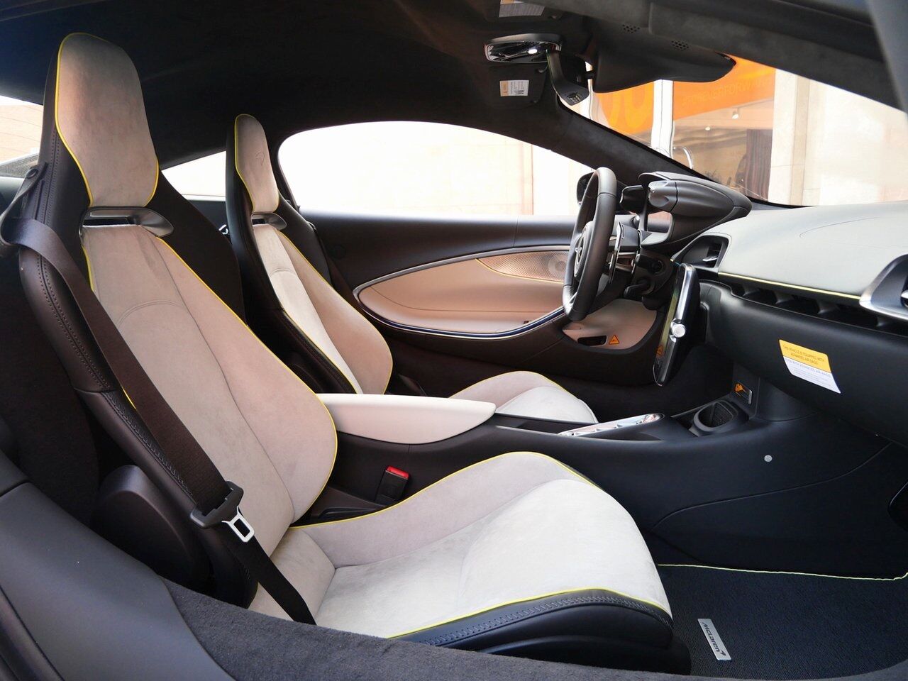 2025 McLaren Artura Vision Vision Lawrence KS