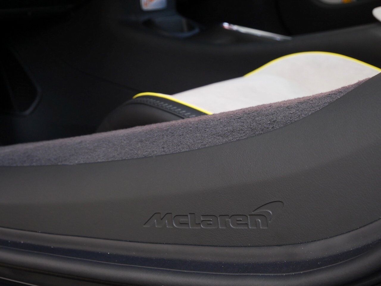 2025 McLaren Artura Vision Vision Lawrence KS