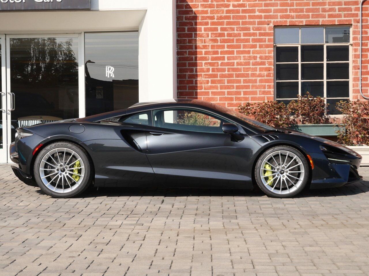 2025 McLaren Artura Vision Vision