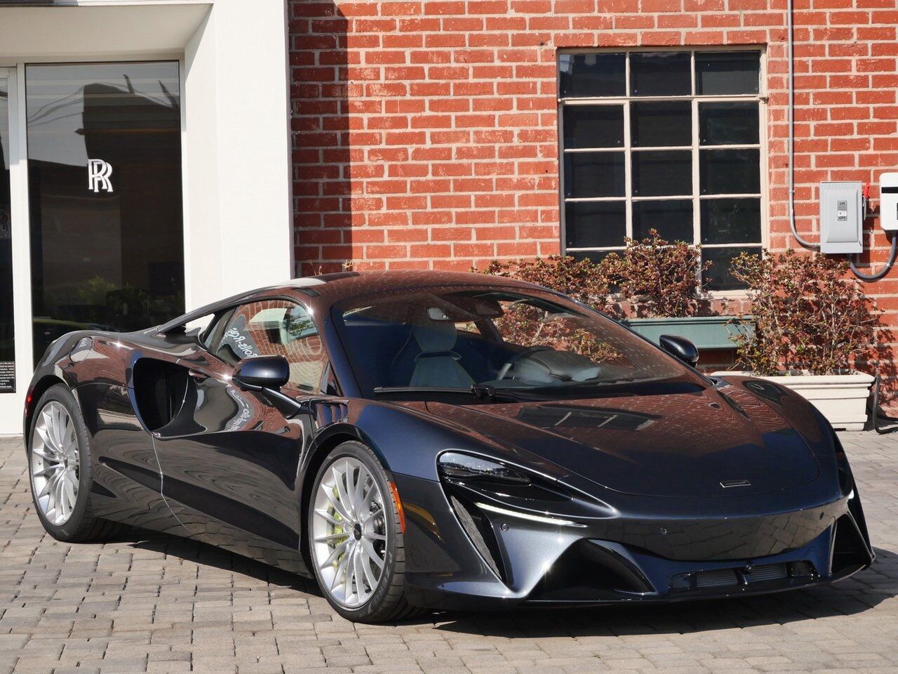 2025 McLaren Artura Vision Vision