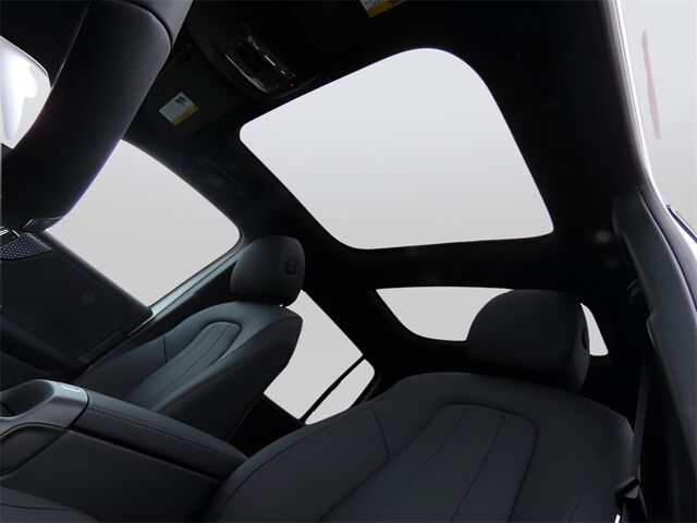 2025 Mercedes-Benz EQB 350 Merriam KS