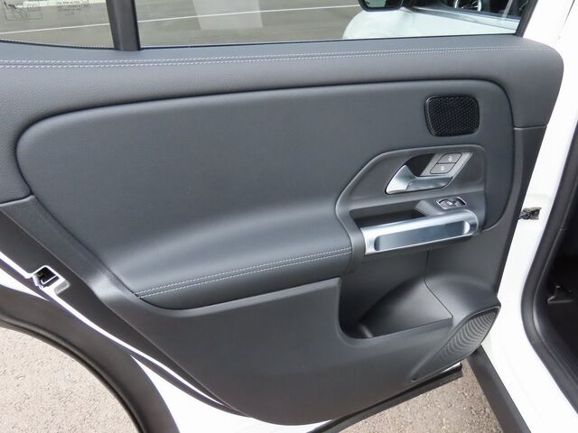 2025 Mercedes-Benz EQB 350 Merriam KS