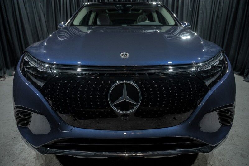 2025 Mercedes-Benz EQS 450+ SUV