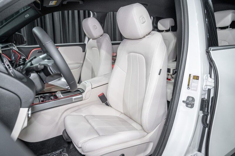 2025 Mercedes-Benz GLB 250 SUV Peoria AZ