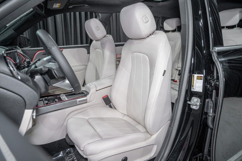 2025 Mercedes-Benz GLB 250 SUV Peoria AZ