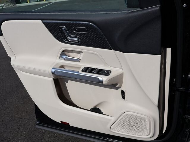 2025 Mercedes-Benz GLB GLB 250 Merriam KS