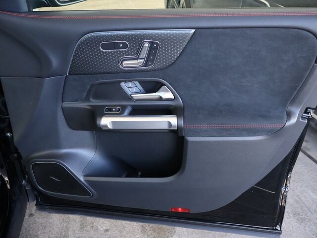 2025 Mercedes-Benz GLB GLB 35 AMG® Merriam KS