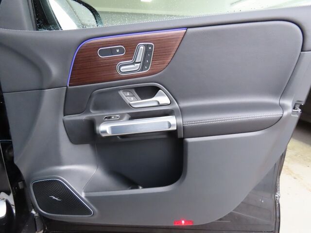 2025 Mercedes-Benz GLB GLB 35 AMG® Merriam KS