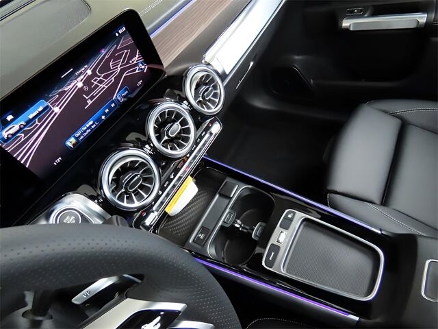 2025 Mercedes-Benz GLB GLB 35 AMG® Merriam KS
