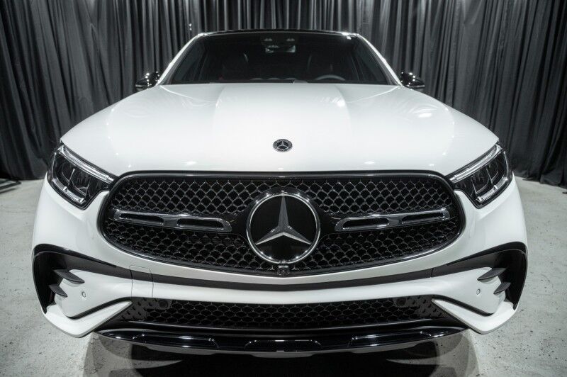 2025 Mercedes-Benz GLC 300 4MATIC&reg; Coupe