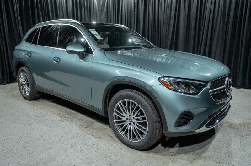 2025 Mercedes-Benz GLC 300 SUV