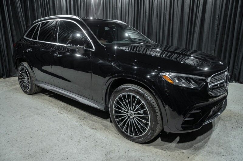 2025 Mercedes-Benz GLC 300 SUV