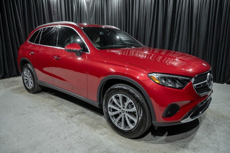 2025 Mercedes-Benz GLC 300 SUV