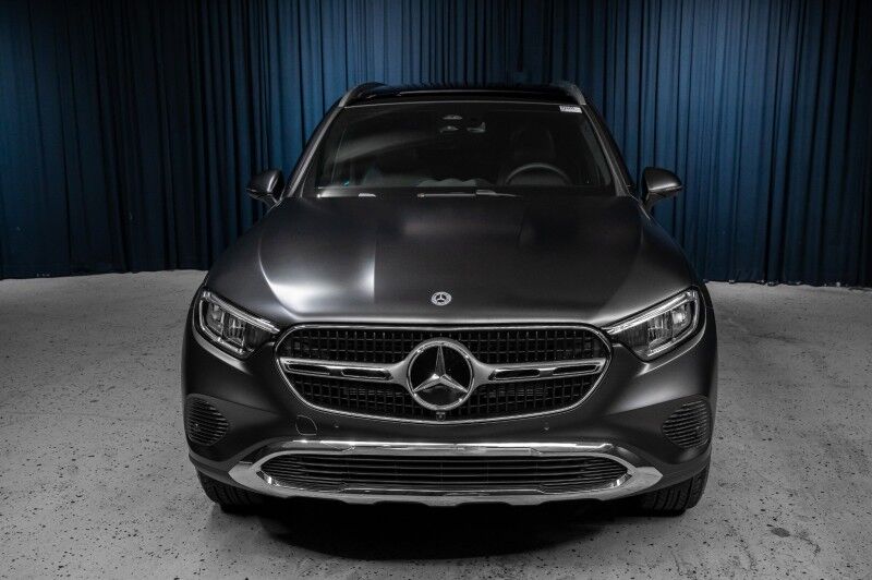 2025 Mercedes-Benz GLC 300 SUV