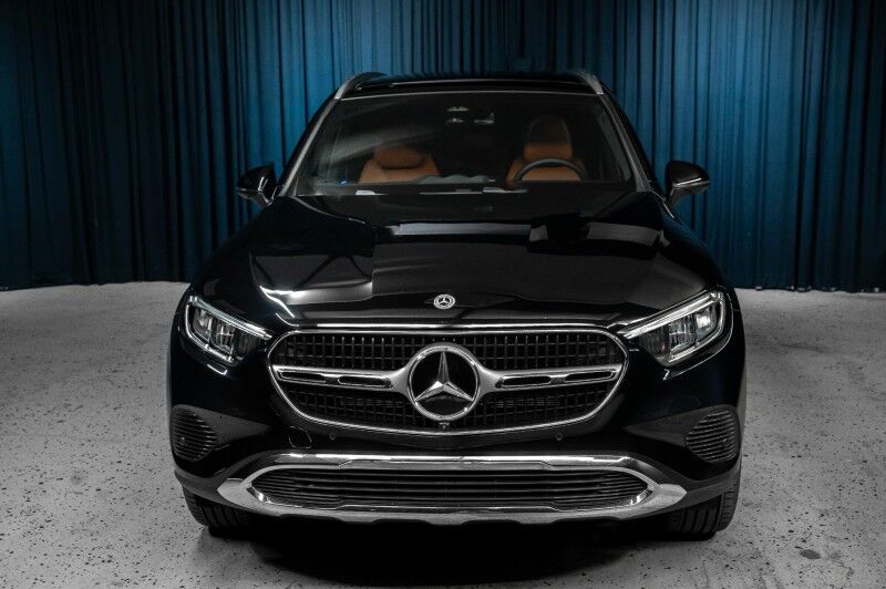 2025 Mercedes-Benz GLC 300 SUV